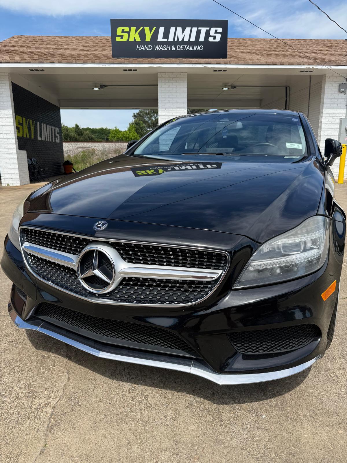 Detailed vehicle — finishing touches